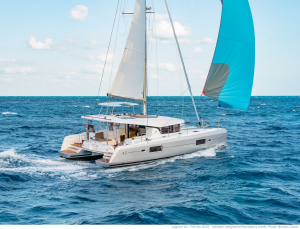 Lagoon 42